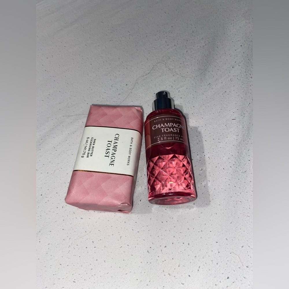 bath & body works champagne toast set of 2
